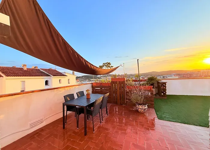 Sunset View Penthouse Unforgettable Getaway New In Lloret-de-mar