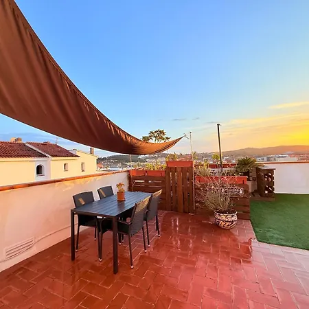Sunset View Penthouse Unforgettable Getaway New In Lloret-de-mar