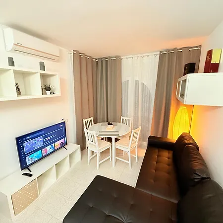 Appartamento Sunset View Penthouse Unforgettable Getaway New In Lloret-de-mar Lloret de Mar